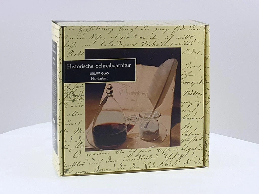 Historische-JENAer-GLAS-Schreibgarnitur--klar-Handarbeit-339131358_2.jpg Historische-JENAer-GLAS-Schreibgarnitur--klar-Handarbeit-339131358_2.jpg